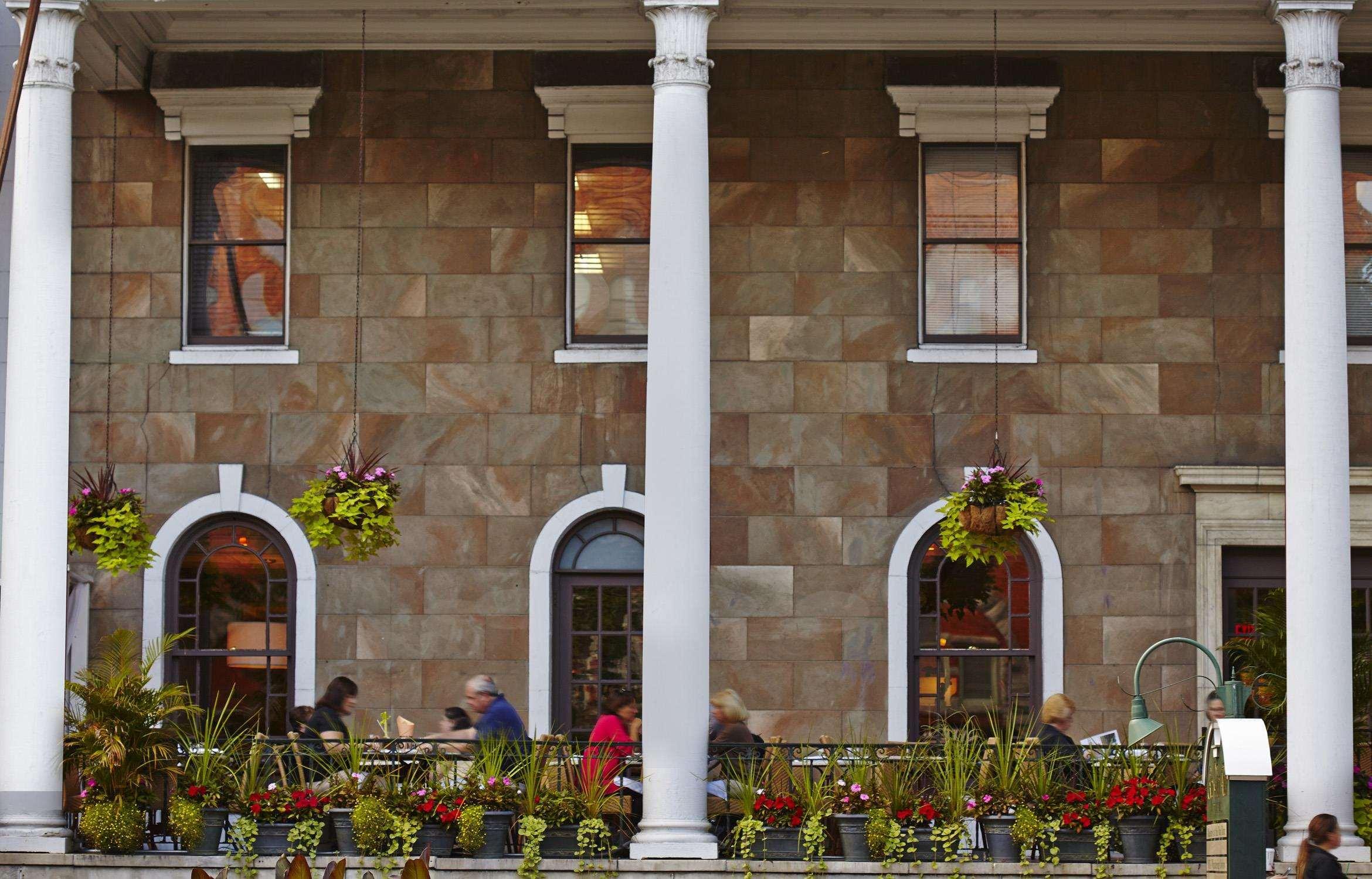 The Saratoga Hilton Hotel Saratoga Springs Eksteriør billede