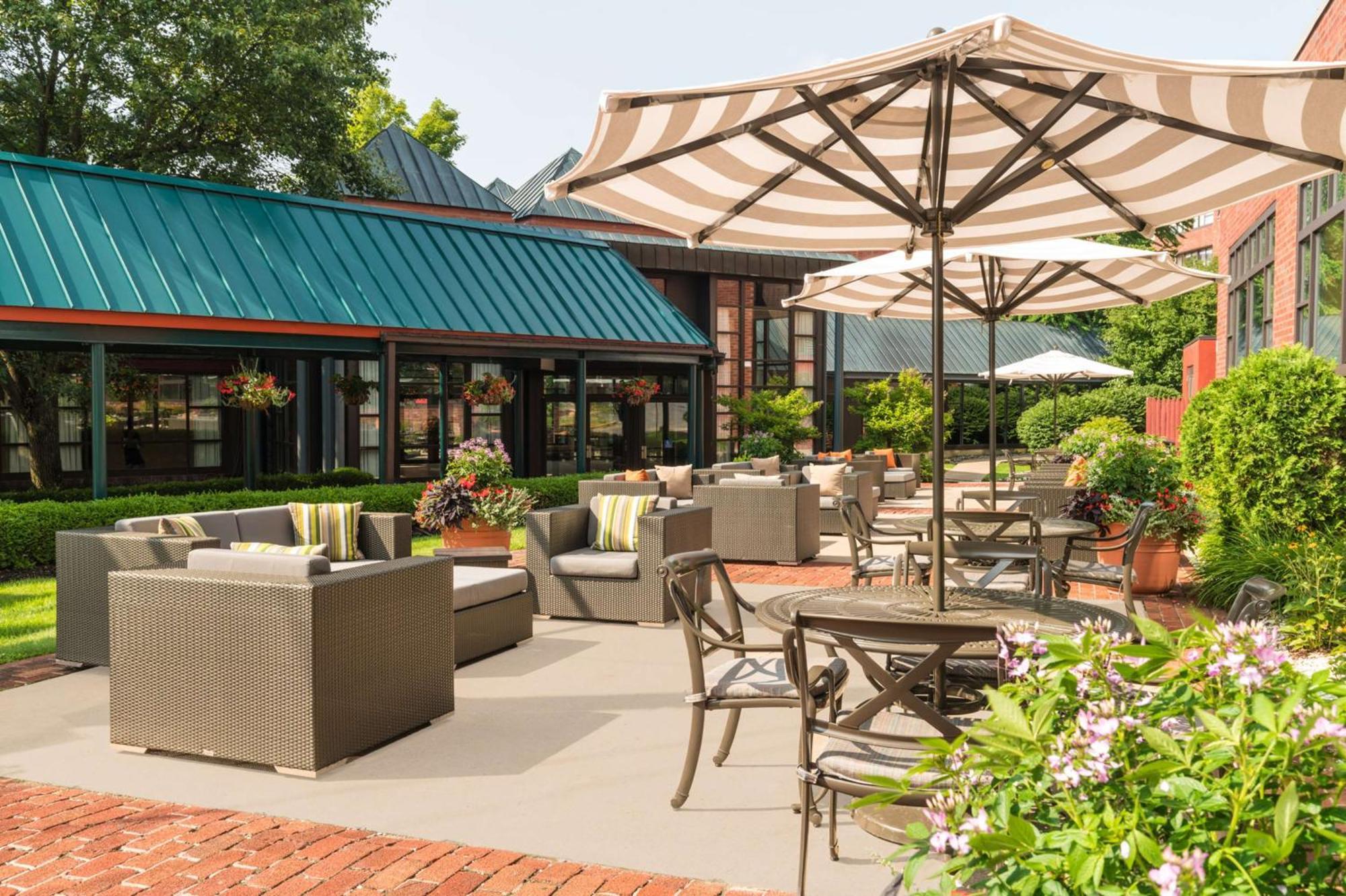 The Saratoga Hilton Hotel Saratoga Springs Eksteriør billede