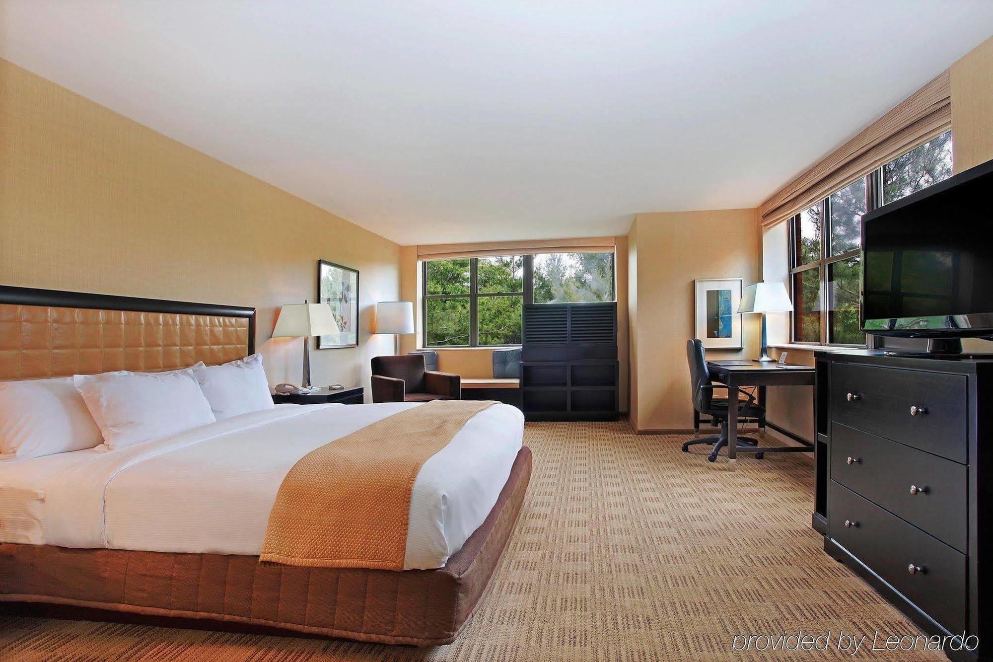 The Saratoga Hilton Hotel Saratoga Springs Værelse billede